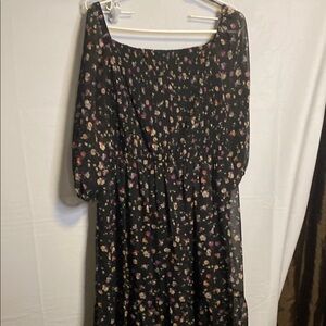 Melonie black flowered dress